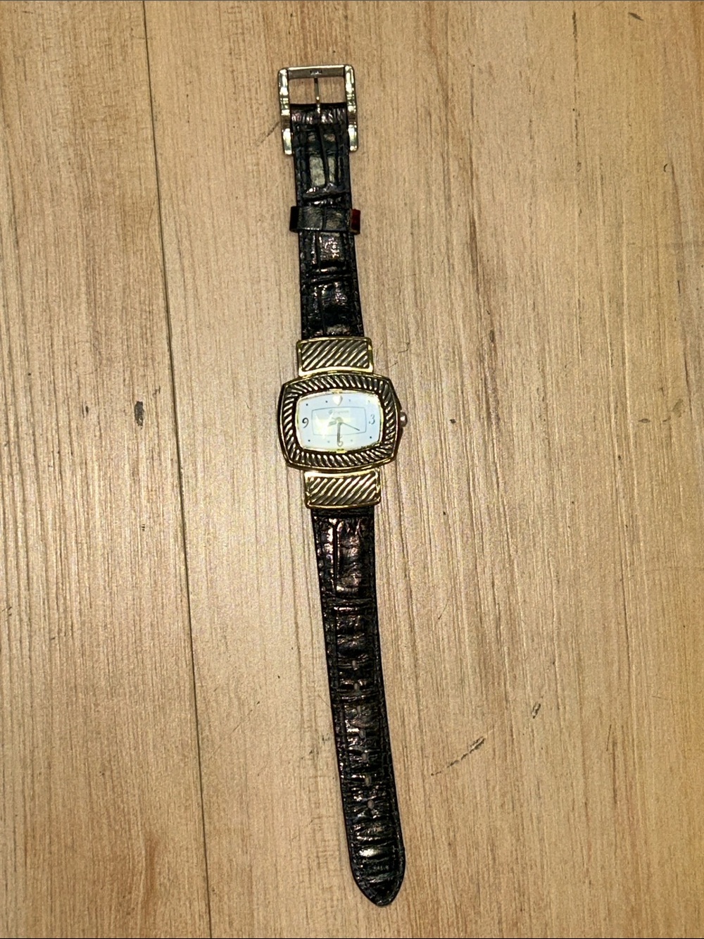BRIGHTON Chapelle Textured Silver-Tone REVERSABLE with BLACK/BROWN Croc Strap